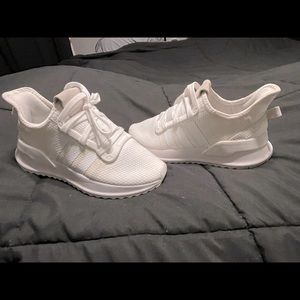 Adidas all white UPATH run. Size 4